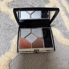 Diorアイシャドウパレットセットの画像