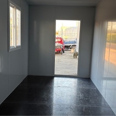 福岡市内展示物あり、見学可能　プレハブハウス3×6 物置きコンテナハウスガレージの画像