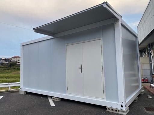 福岡市内展示物あり、見学可能　プレハブハウス3×6 物置きコンテナハウスガレージ