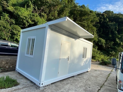 福岡市内展示物あり、見学可能　プレハブハウス3×6 物置きコンテナハウスガレージ