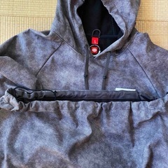 686 スノーボード　撥水パーカーの画像