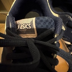 テニスシューズの画像