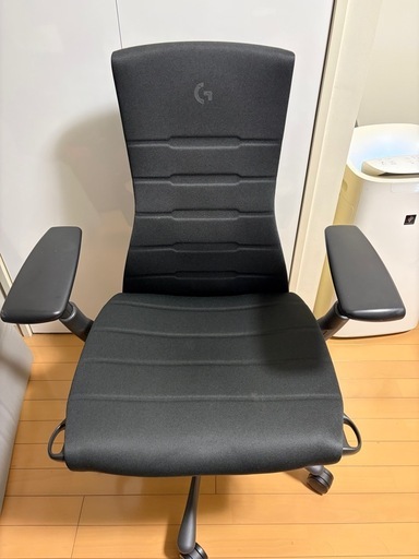 ハーマンミラー X ロジクールG エンボディゲーミングチェア