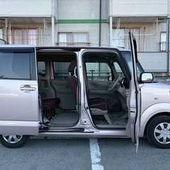 25年式！月々1.2万円〜分割払い可❗️ 車検2年付き！【名義変更代込み】大人気☆ホンダ N-BOX☆ステアリングスイッチ付き☆Bluetooth対応ナビ付き☆走行中DVD見れます☆ETC付き☆電動スライドドア☆ドラレコ付き☆スマートキー☆フルオートエアコン☆そのまま乗って帰れます❗️の画像