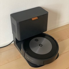 iRobot ルンバ j7+の画像