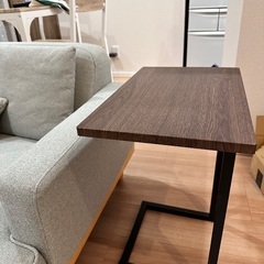 サイドテーブルの画像