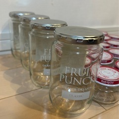 キューピーの空き瓶28個とその他空き瓶4個の画像