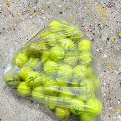 練習球, テニスボール, 運動, 45球ほど, スポーツ, の画像