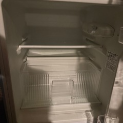 2018年製 HerbRelax　YRZ-C09B1　ヤマダ電機オリジナル　直冷式冷蔵庫　(90L)の画像