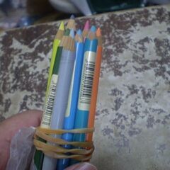 ポリクロモス　色鉛筆　11本　使いかけ　17㎝くらい残ってます。 の画像