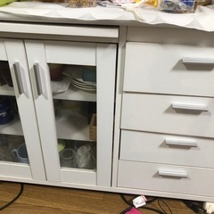 食器棚 パントリー？ レンジラックの画像
