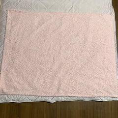 ピンク膝掛けの画像