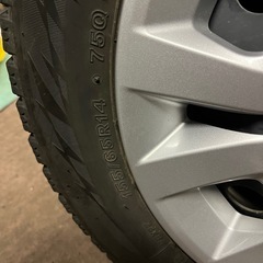 スタッドレスタイヤ　155/65r14の画像