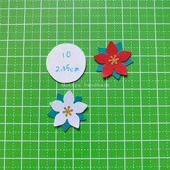 【あか、しろ50】クラフトパンチ　ポインセチア　クリスマス　飾り　ハンドメイドの画像