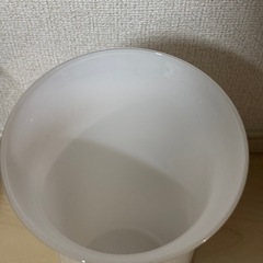 花瓶　白　の画像