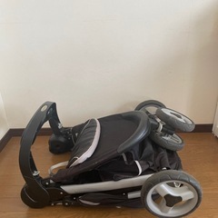 GRACO 三輪　ベビーカーの画像