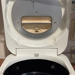 炊飯器　象印　NW-SA10の画像