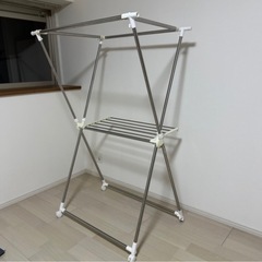 物干しラックの画像