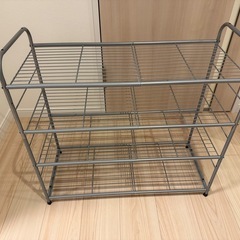 スチールラックの画像