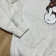 GILDAN✨定価7,000円程✨イラストフードパーカー✨スエット✨の画像