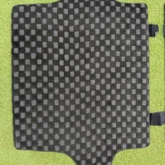 ハイエース200系　デッキマット　ラバーフロアマット チェッカーパターンの画像