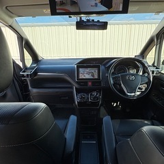 エスクァイア ハイブリッドの画像