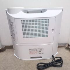 🍎シャープ 加湿セラミックファンヒーター 暖房プラズマクラスター 7000 HX-L120-Wの画像