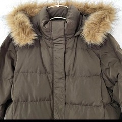 GU ジーユーロングダウンの画像