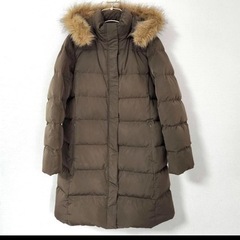 GU ジーユーロングダウンの画像