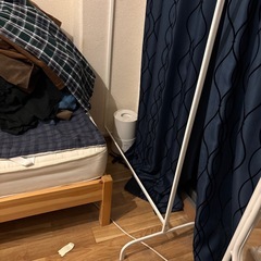 ハンガーラック　タダで譲りますの画像