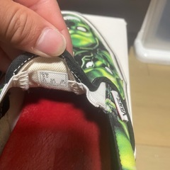 vans スリッポン　スカル柄の画像