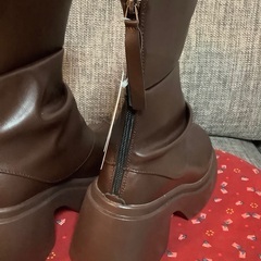 新品💖　タグ付き厚底ミディ丈ショートブーツの画像
