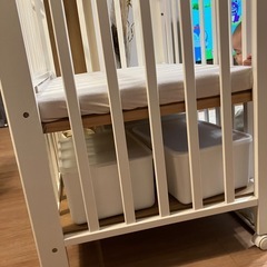 【カトージ】ベビーベッド　ハイタイプミニベビーベッド パンジー（ホワイト） 品番02035　KATOJIの画像