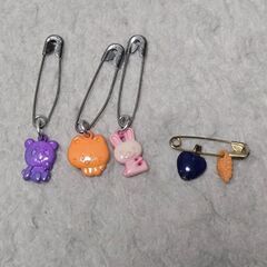 昭和レトロ キャラクター ピン パンダ うさぎ 猫 当時物 ピンブローチ 雑貨の画像