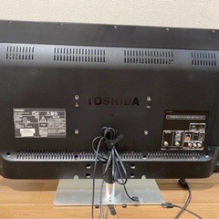 32インチ液晶 TOSHIBA REGZA (32J7) 3チューナー(2番組同時録画)の画像