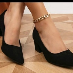 美品 パンプスの画像