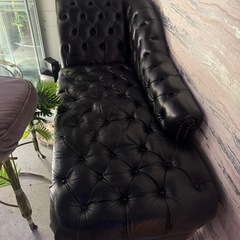 大きいソファーの画像