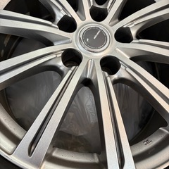 40系新型アルファード、ヴェルファイア用スタッドレスタイヤ の画像