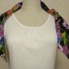 ストール　ブラック×花の画像