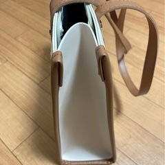 リボン付き ショルダーバッグ 最新モデルの画像