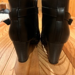 ショートブーツの画像