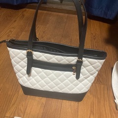 トートバッグの画像