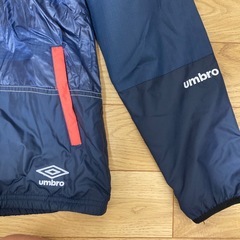umbro 中綿ジャケットの画像