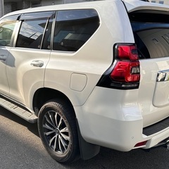 ランドクルーザープラド　TX-L 2.8ディーゼル　サンルーフ　レザーシート全方位カメラ　寒冷地仕様　稀少フルオプション車両の画像