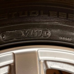 スタッドレスタイヤの画像
