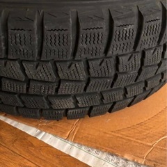 スタッドレスタイヤの画像