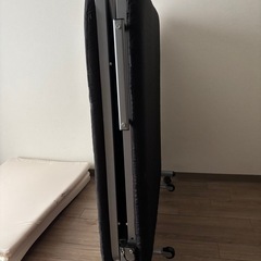 【10/31-11/2限定】折りたたみベッド　シングルの画像