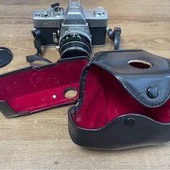 ミノルタの機械式一眼レフカメラ「MINOLTA SR-T101」　
趣味の画像