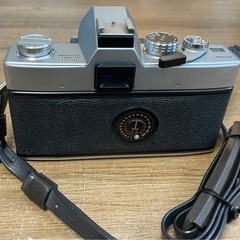 ミノルタの機械式一眼レフカメラ「MINOLTA SR-T101」　
趣味の画像