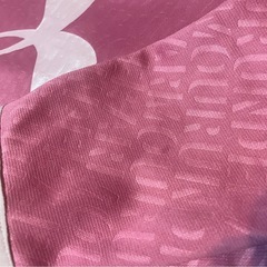 【中古】Under Armour キッズパーカー フード付き　サイズYLG ピンクの画像